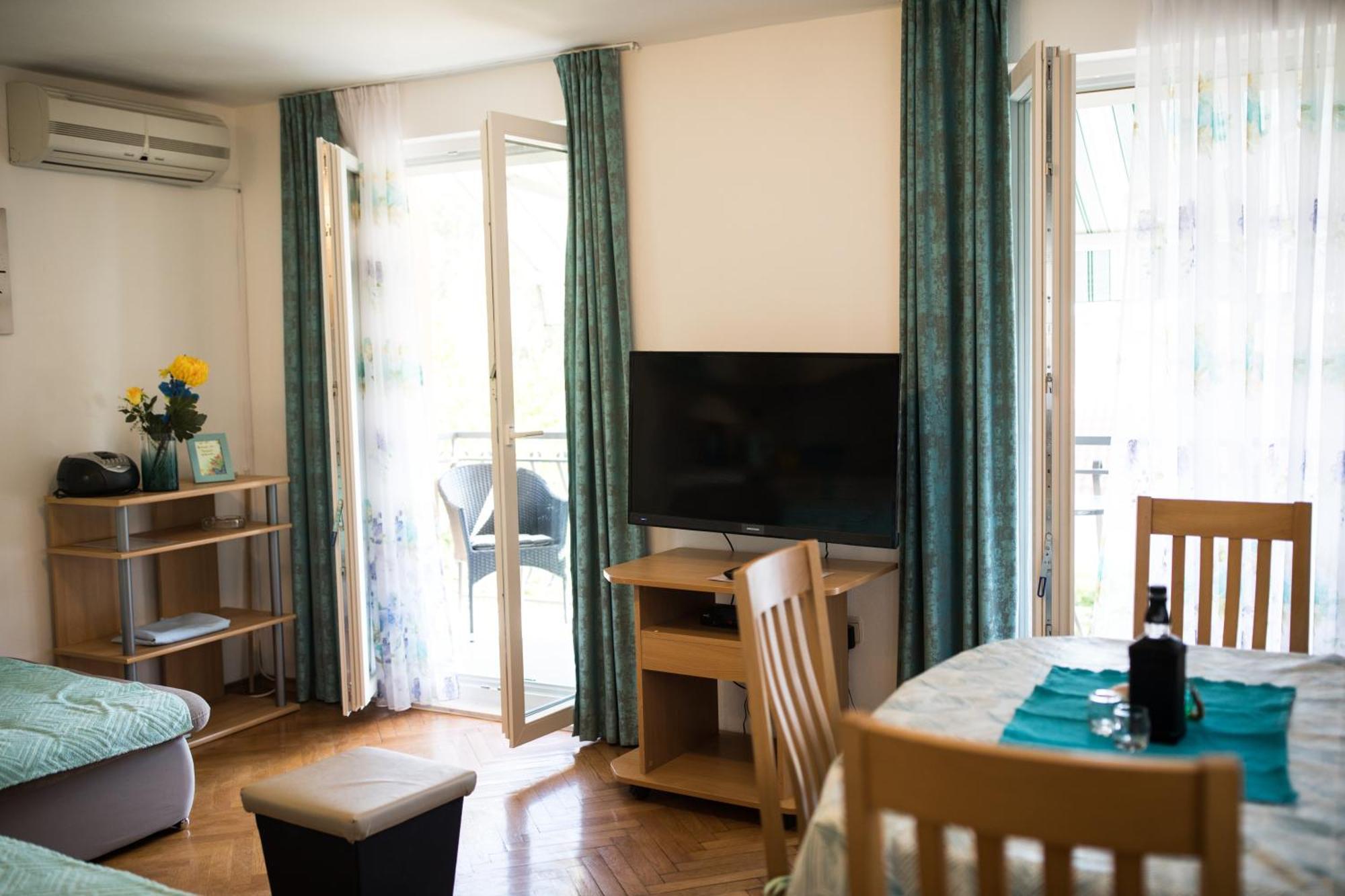 Apartments Zia Петркане Екстериор снимка